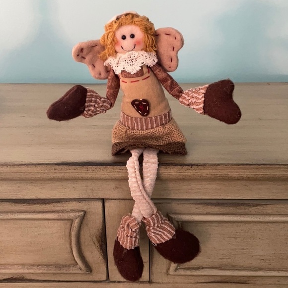 Vintage Folk Art Shelf Sitter Angel Christmas Decor - Picture 3 of 8